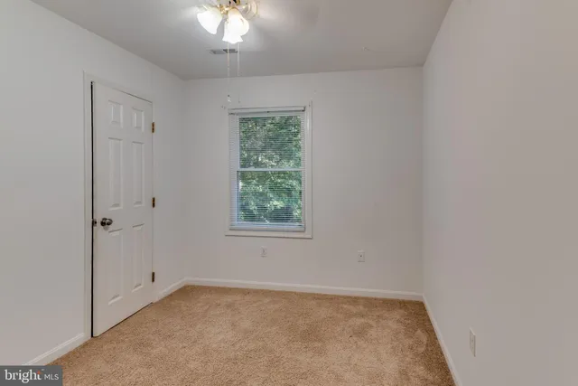 $2,500 | 8413 Manor View Road, Lusby, MD 20657