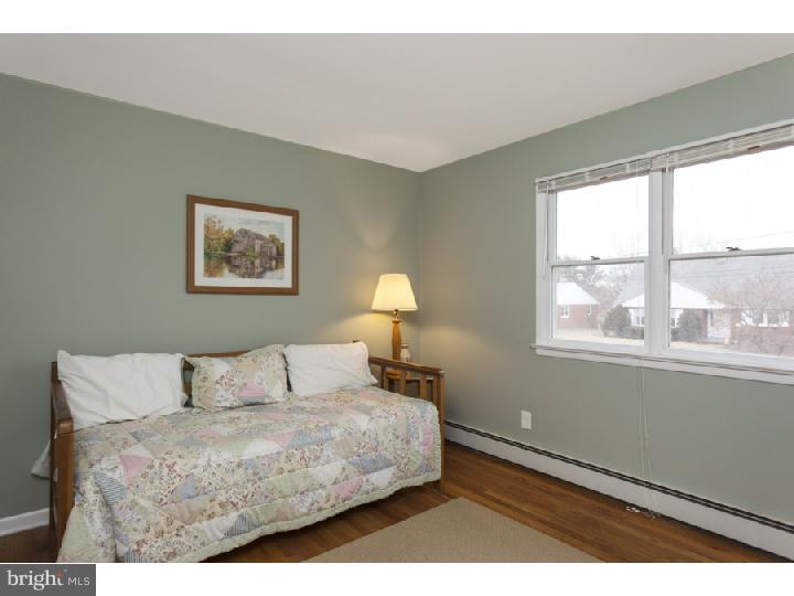 7 Cardinal Road Hamilton, NJ 08619 - Photo 19 of 25 Bedroom 3