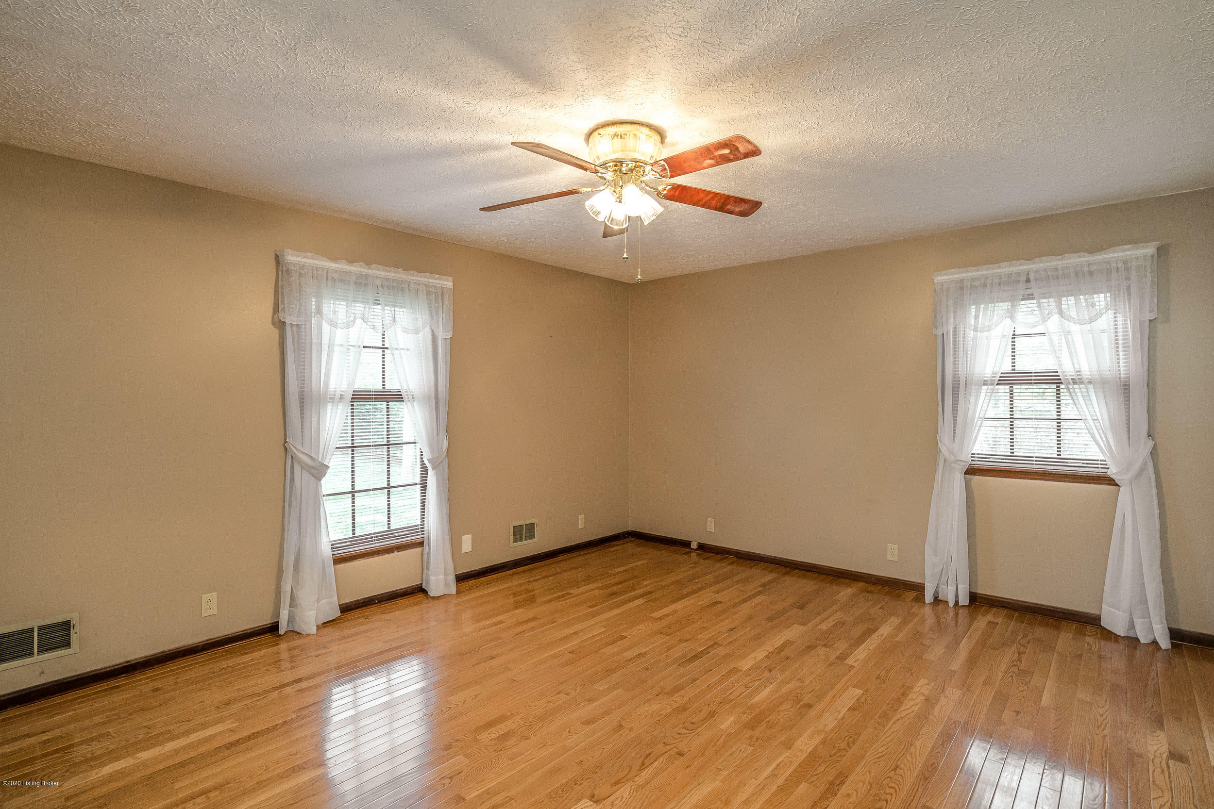 3434 Bells Ml Road Shepherdsville, KY 40165 - Photo 29 of 51 3434 Bells Mill Road-43