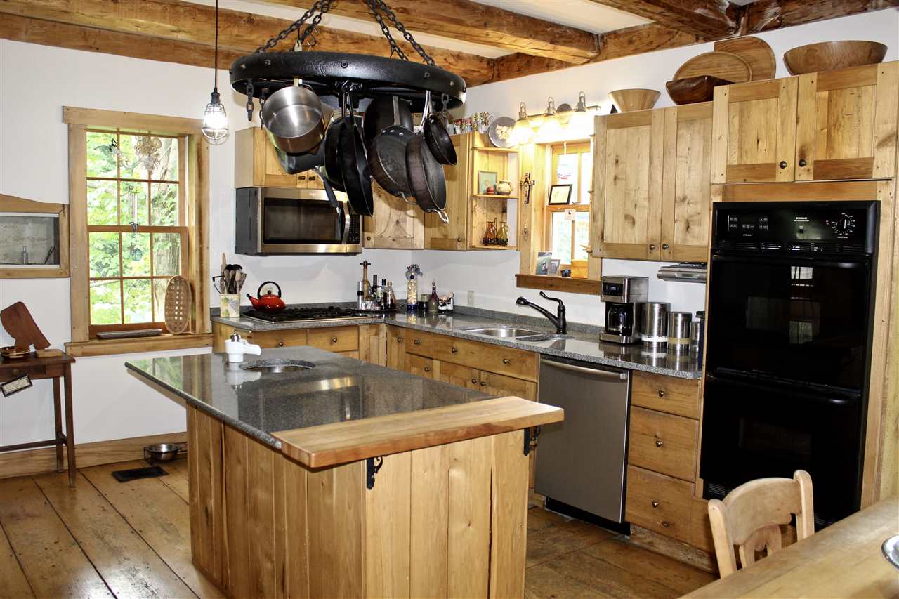 209 Little John Road Barre Town, VT 05641 - Photo 6 of 40