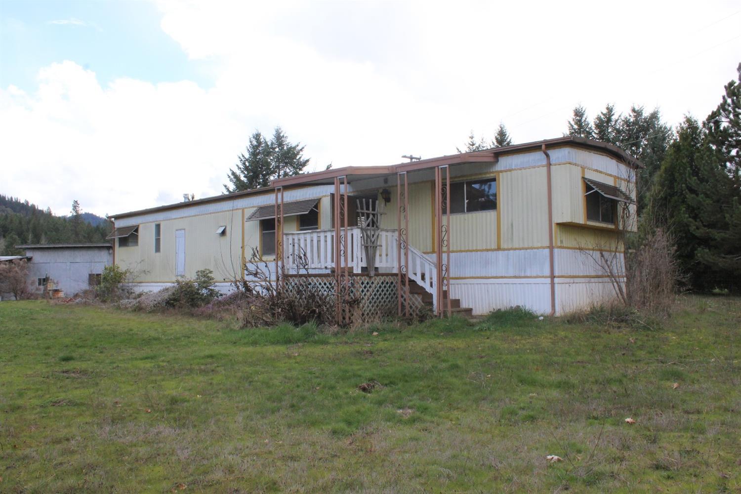 199 Green Meadow Road Williams, OR 97544 - Photo 2 of 22 Gallery Image 2