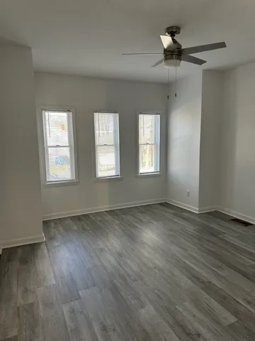 $2,300 | 6 Mayhew Street, Unit 1L, Hopkinton, MA 01748