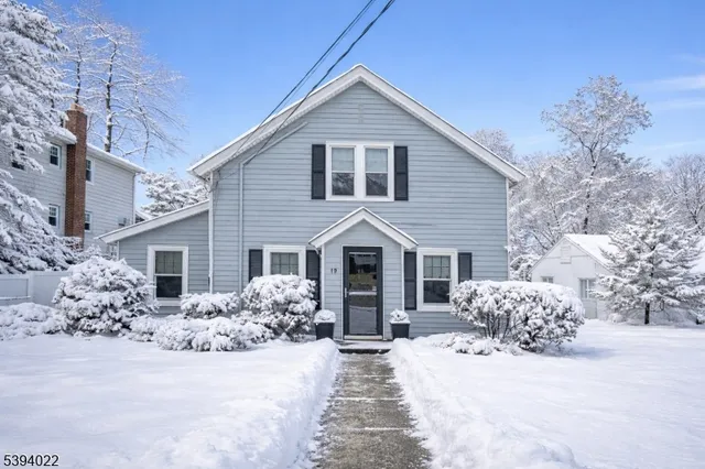 $5,500 | 19 Forest Drive, Bloomfield, NJ 07003
