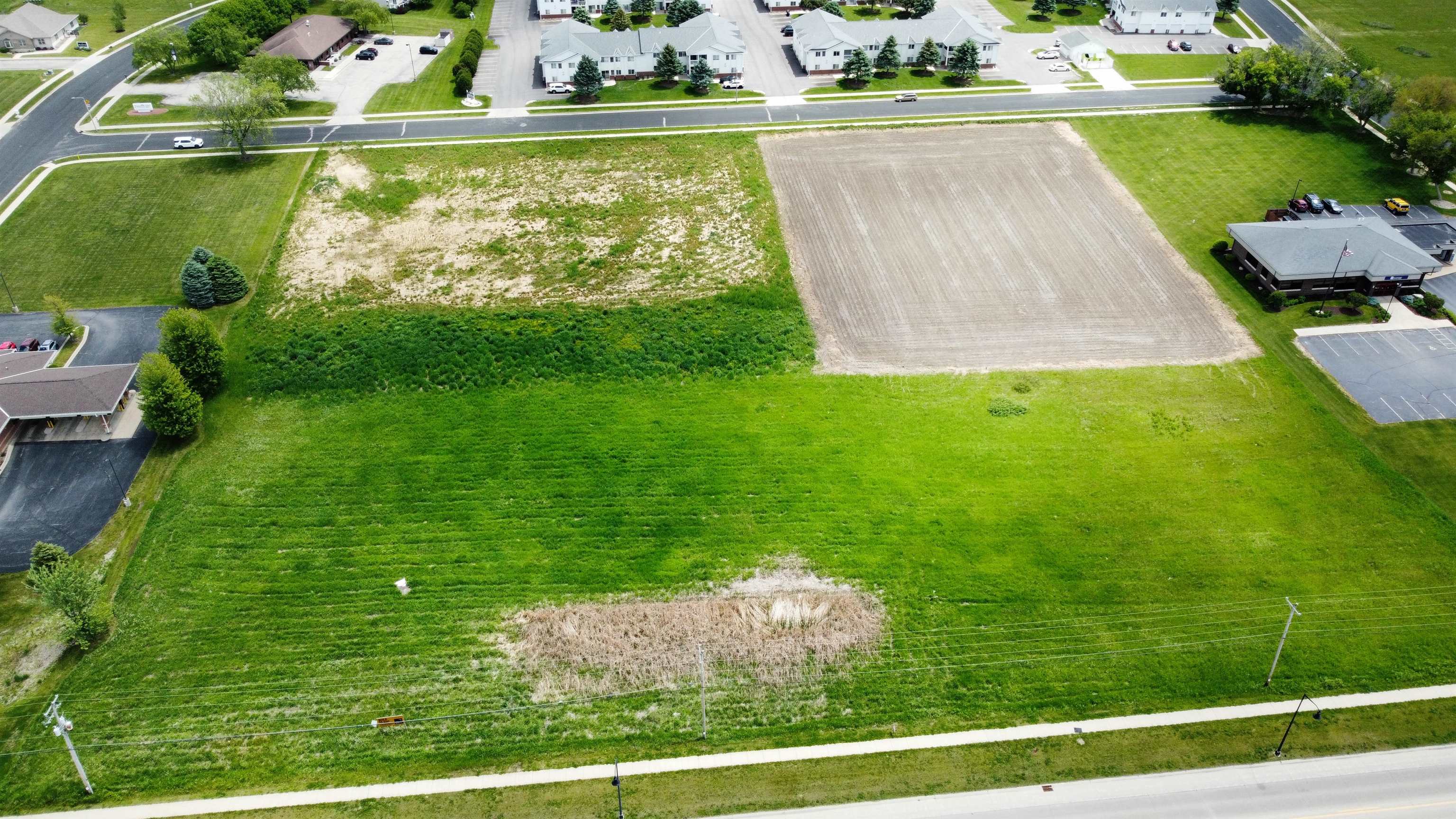 706 Carol Street Clinton, WI 53525 - Photo 7 of 9