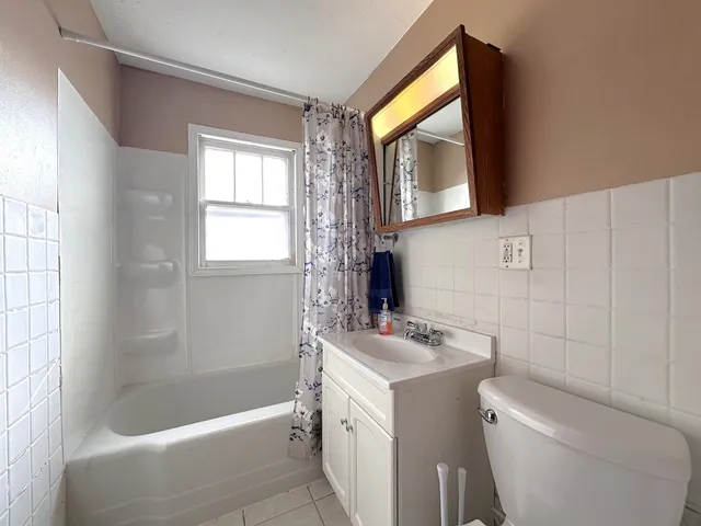 $122,900 | 530 South Tanner Avenue, Kankakee, IL 60901