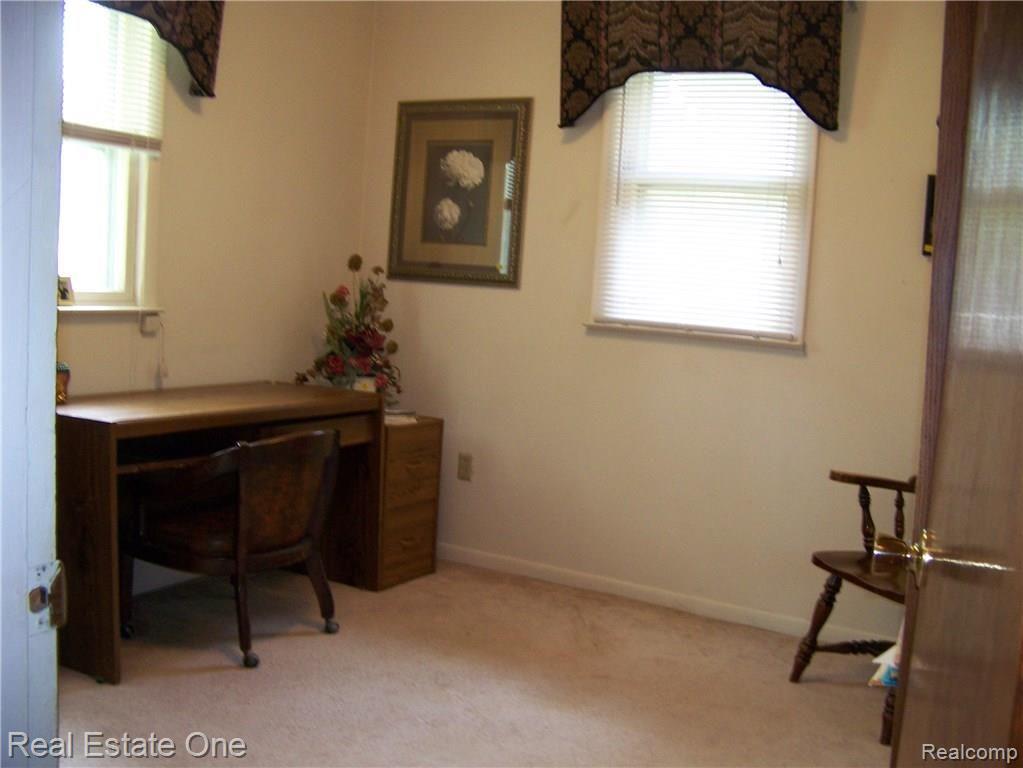 1000 Rochester Road Leonard, MI 48367 - Photo 15 of 33 100_1731.JPG