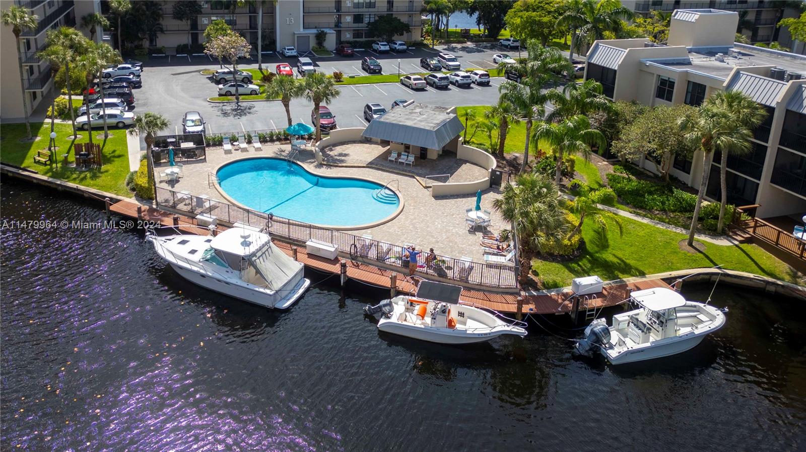10 Royal Palm Way, Unit 302 Boca Raton, FL 33432 - Photo 42 of 43 Gallery Image 42