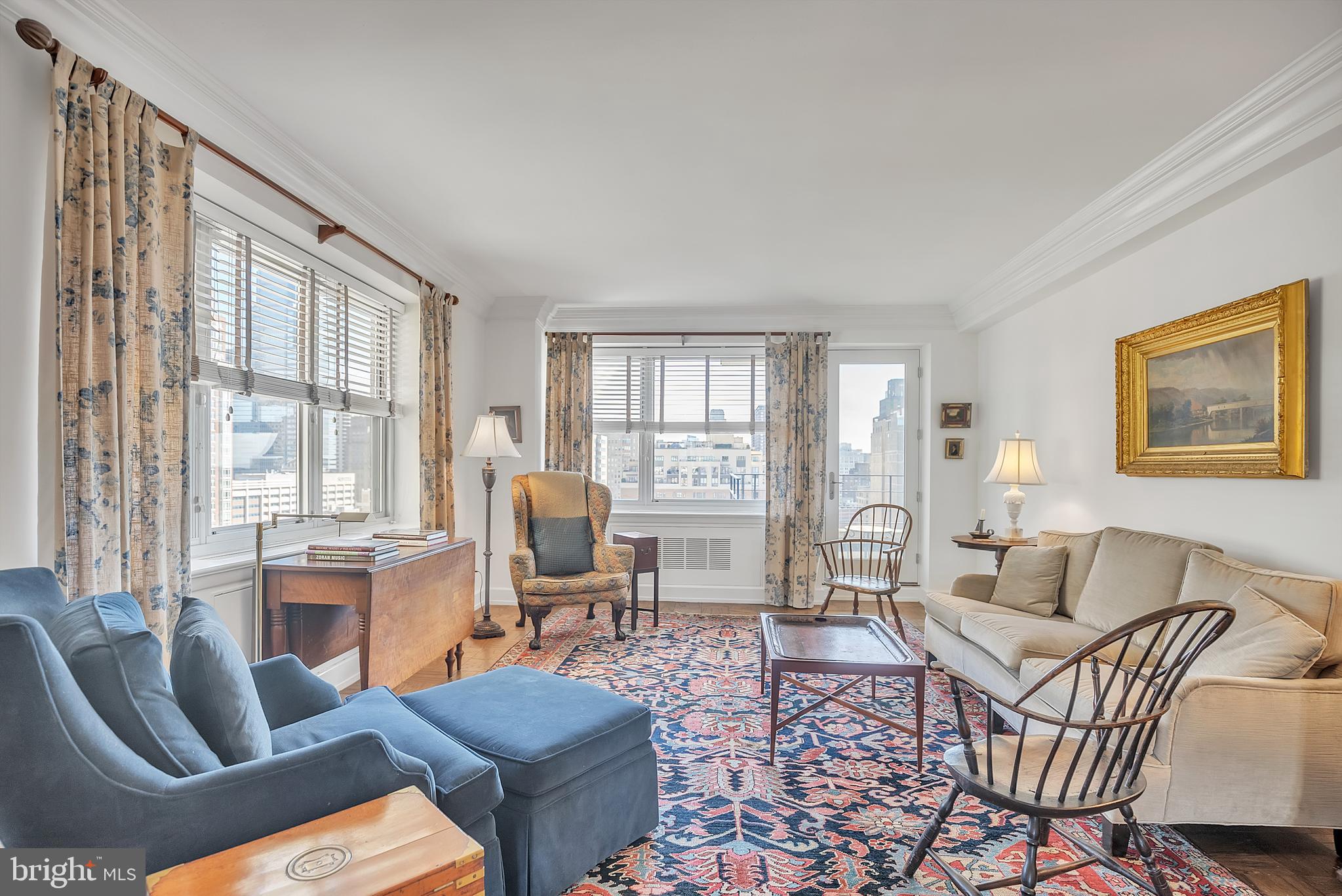 220 West Rittenhouse Square, Unit 22A Philadelphia, PA 19103 - Photo 5 of 25 Living Room