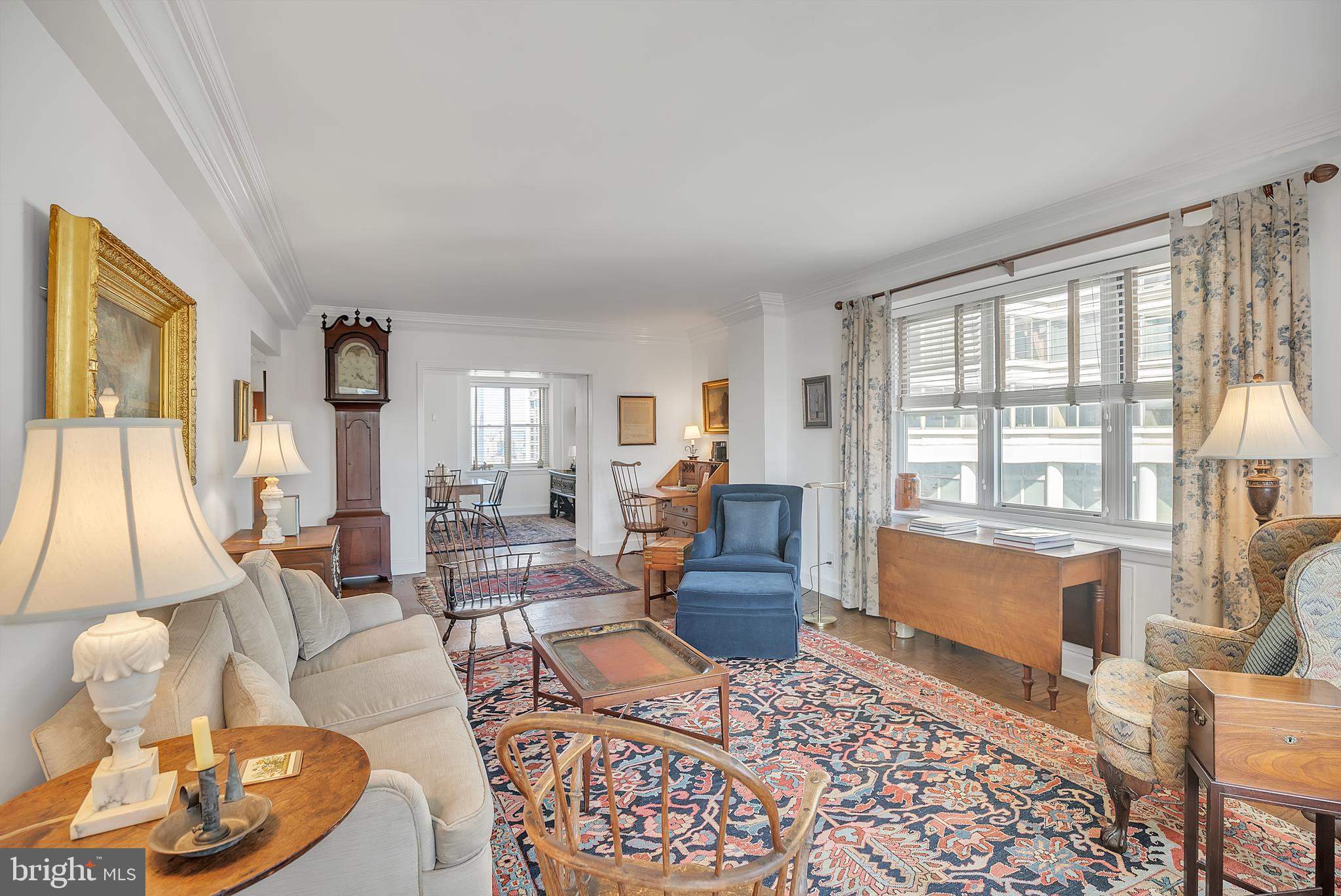 220 West Rittenhouse Square, Unit 22A Philadelphia, PA 19103 - Photo 6 of 25 Living Room