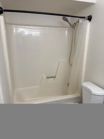 $2,500 | 17046 North 37th Avenue, Glendale, AZ 85308