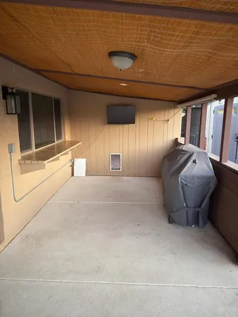$2,500 | 17046 North 37th Avenue, Glendale, AZ 85308
