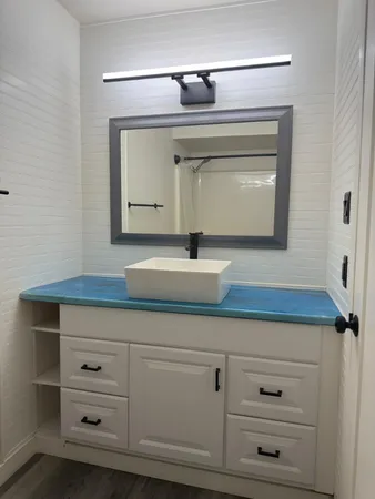 $2,500 | 17046 North 37th Avenue, Glendale, AZ 85308