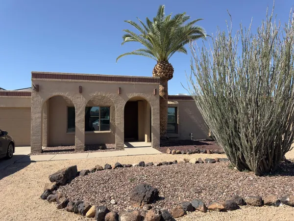 $2,500 | 17046 North 37th Avenue, Glendale, AZ 85308