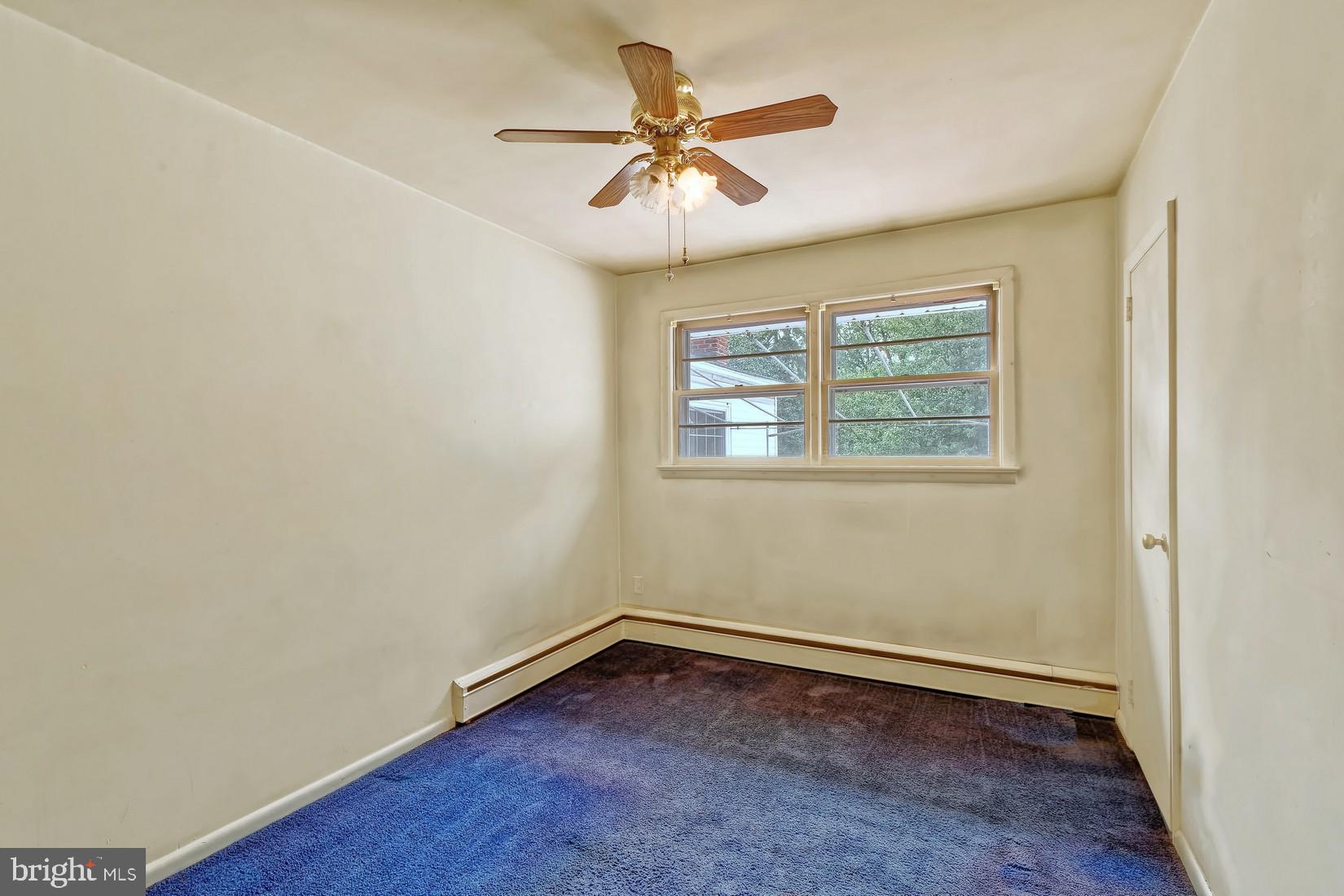 207 Harmony Road Gibbstown, NJ 08027 - Photo 17 of 27