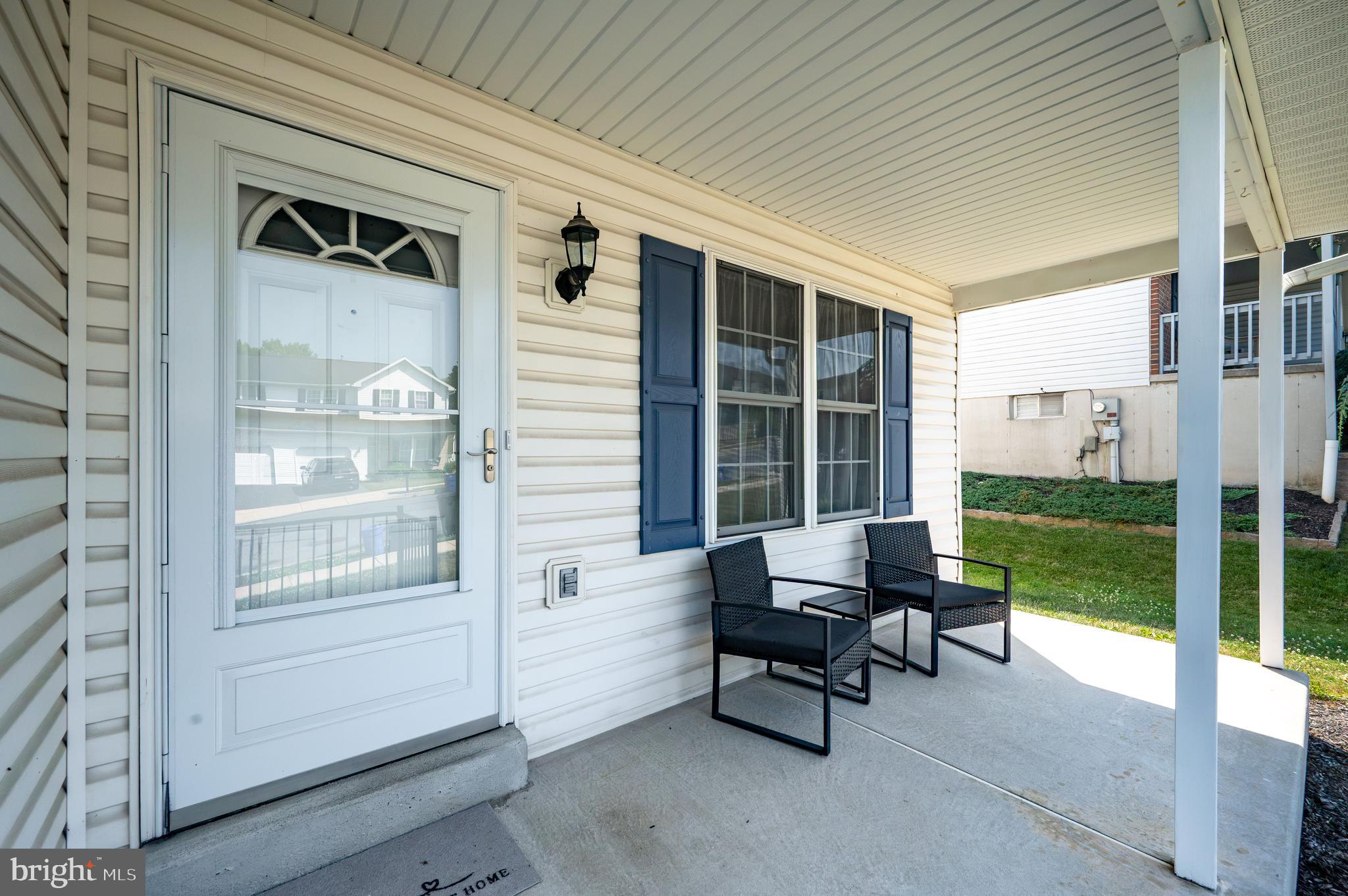 391 Sioux Court Reading, PA 19608 - Photo 7 of 43