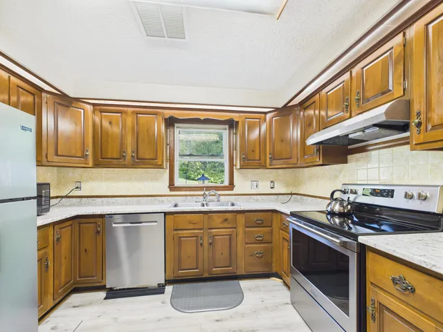 $319,000 | 291 Madawaska Road, Caribou, ME 04736