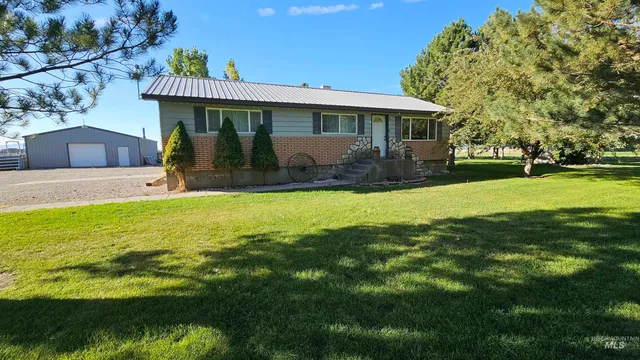 $2,200,000 | 1655 West 1000 South, Pingree, ID 83262