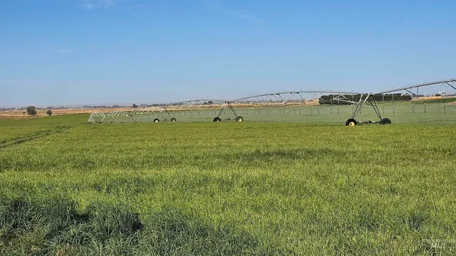 $2,200,000 | 1655 West 1000 South, Pingree, ID 83262