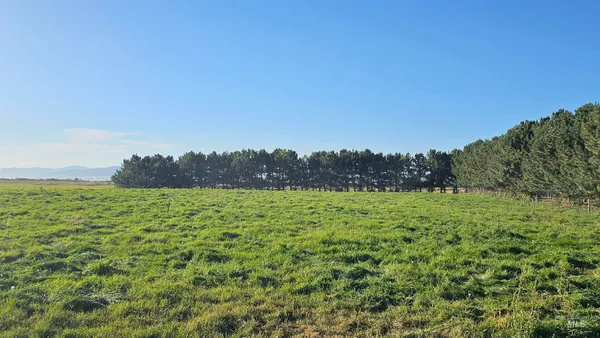 $1,995,000 | 1655 West 1000 South, Pingree, ID 83262