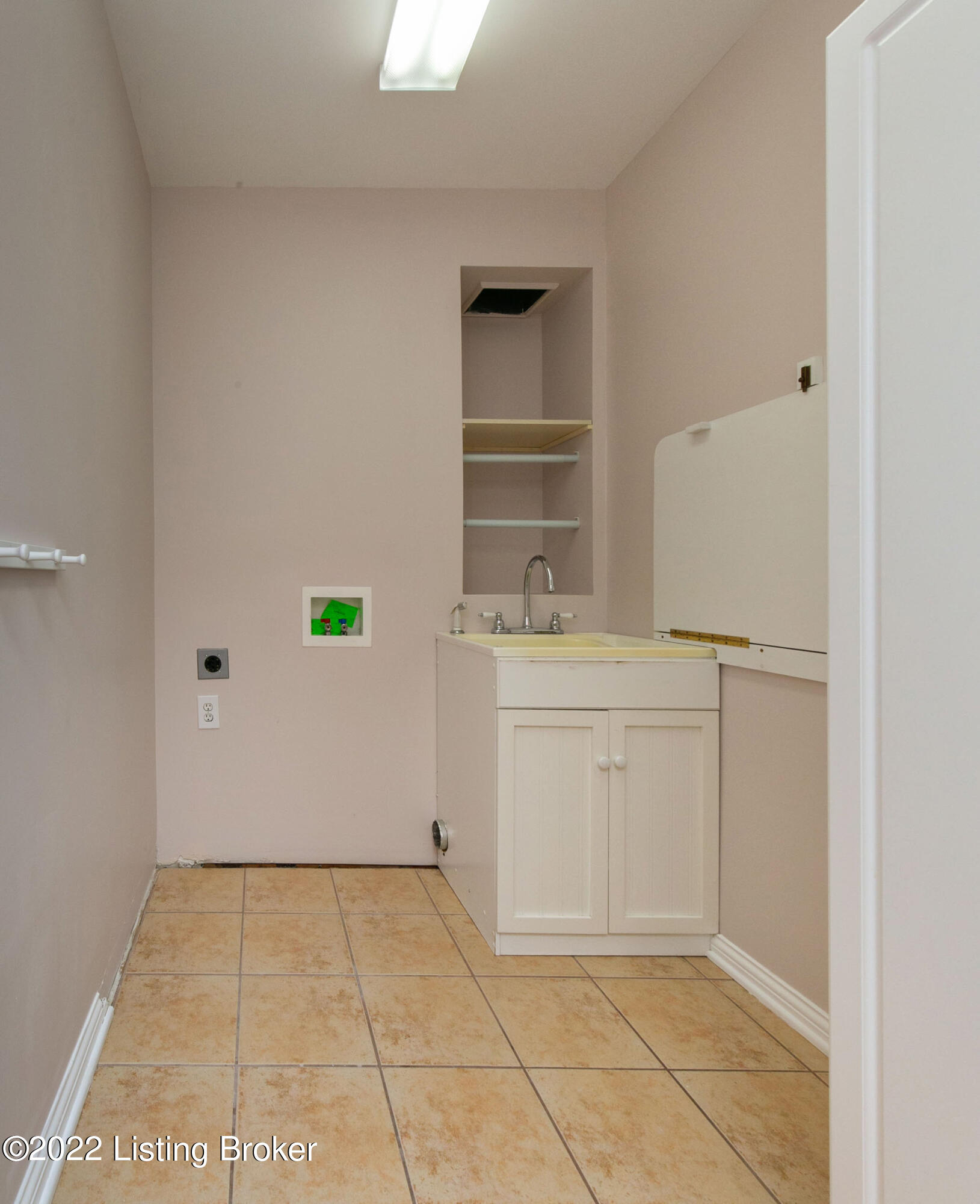 12608 Ridgemoor Drive Prospect, KY 40059 - Photo 26 of 46 RBWP2477