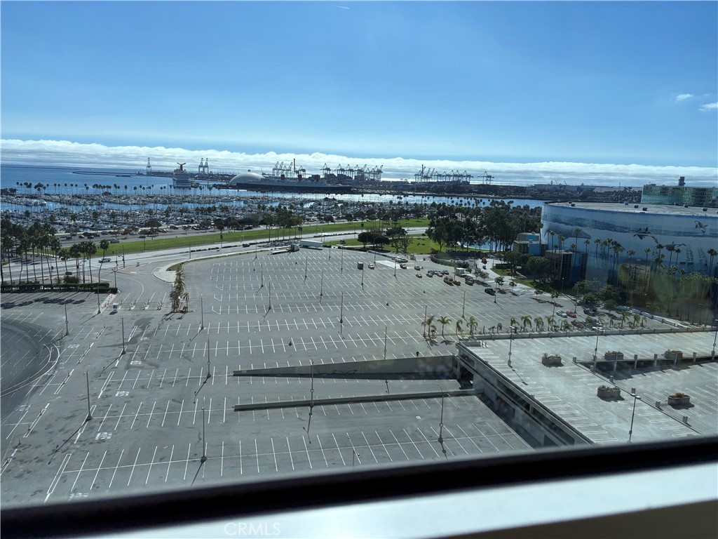 525 East Seaside Way, Unit 1505 Long Beach, CA 90802 - Photo 15 of 47 a view of roof with wooden floor