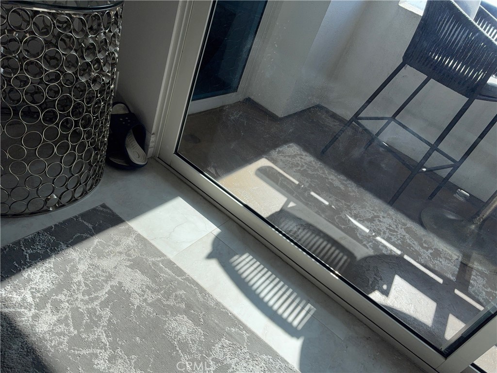 525 East Seaside Way, Unit 1505 Long Beach, CA 90802 - Photo 18 of 47 a view of roof