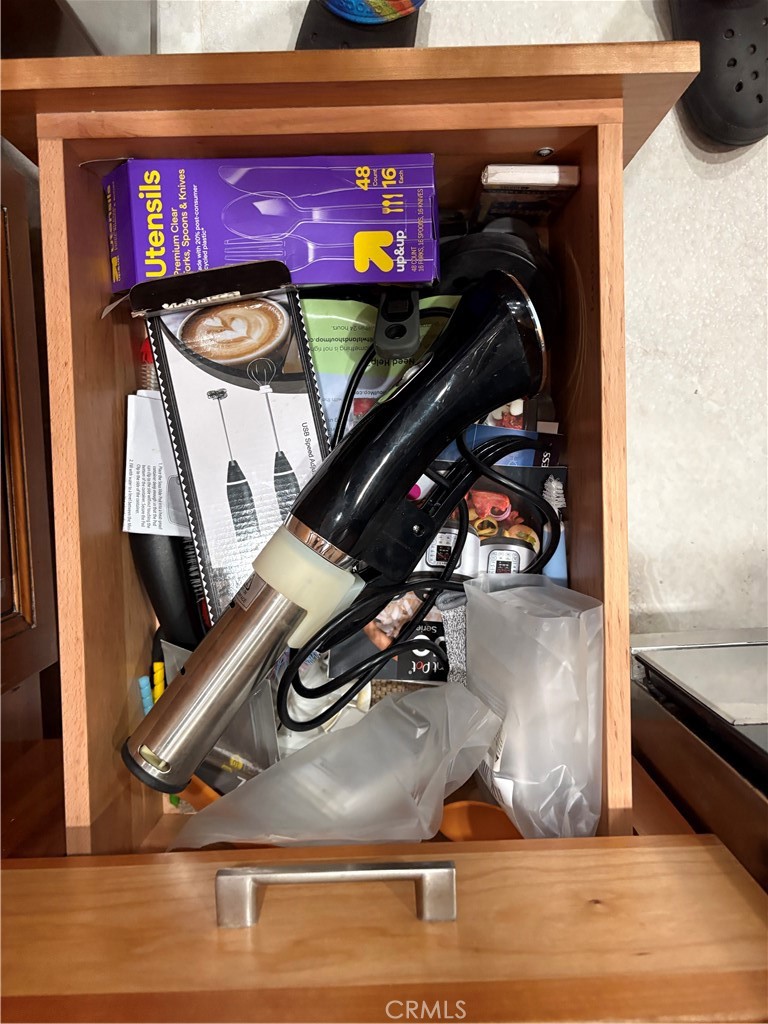 525 East Seaside Way, Unit 1505 Long Beach, CA 90802 - Photo 37 of 47 a room with gym equipment