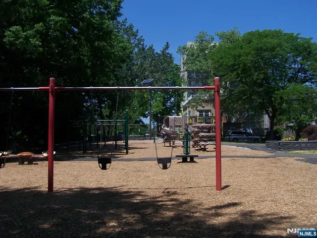 a view of a tennis court