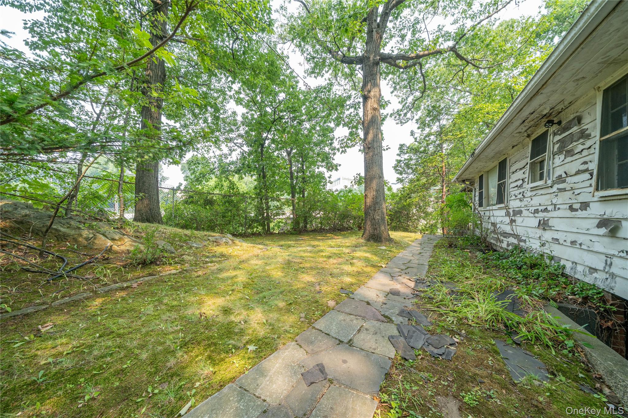 8 Rutland Road Bronxville, NY 10708 - Photo 12 of 37 8 Rutland Road