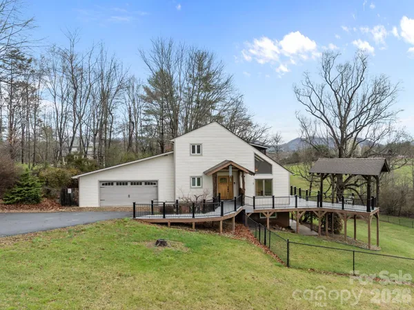 $575,000 | 234 Justice Ridge Road, Candler, NC 28715