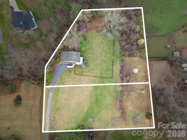 $575,000 | 234 Justice Ridge Road, Candler, NC 28715