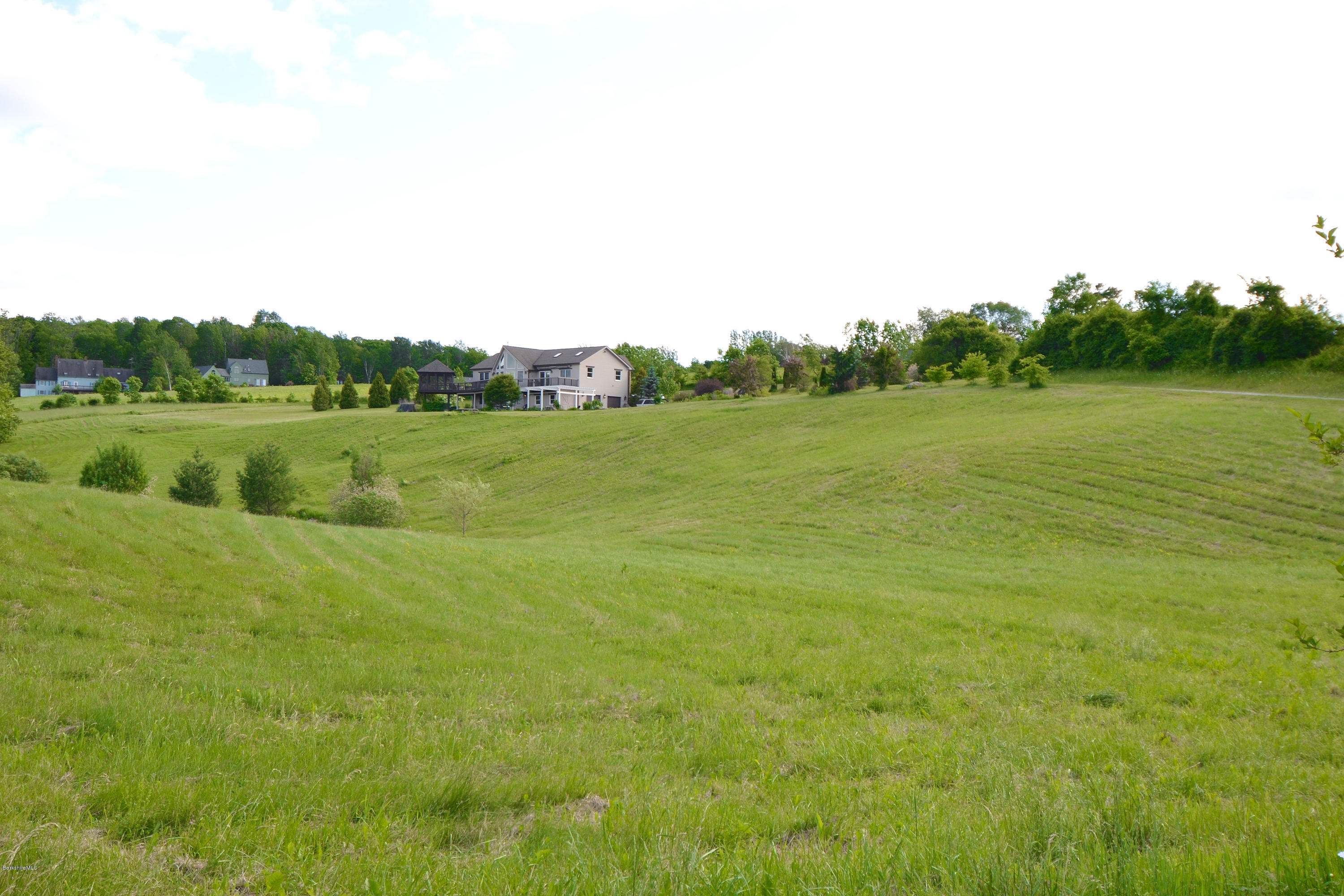 71 Bailey Road Lanesborough, MA 01237 - Photo 20 of 28 DSC_0216