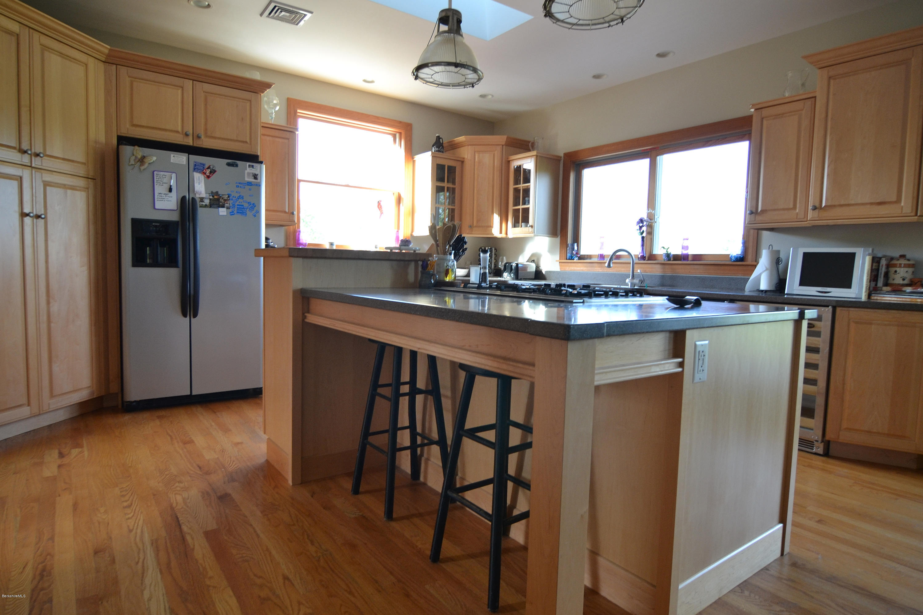 71 Bailey Road Lanesborough, MA 01237 - Photo 8 of 28 DSC_0240