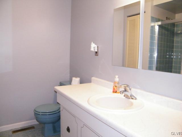 3675 Manchester Road Allentown, PA 18104 - Photo 24 of 34 Gallery Image 24
