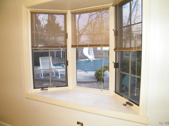 3675 Manchester Road Allentown, PA 18104 - Photo 8 of 34 Gallery Image 8