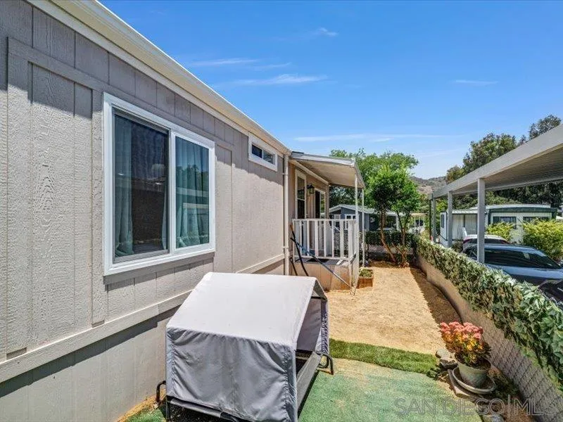 14291 Rios Canyon Road, Unit 13 El Cajon, CA 92021 - Photo 23 of 25