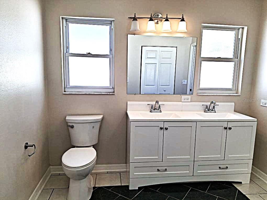 8308 123rd Avenue Largo, FL 33773 - Photo 20 of 34