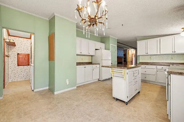 $190,000 | 1330 Windridge Lane, Fremont, MI 49412
