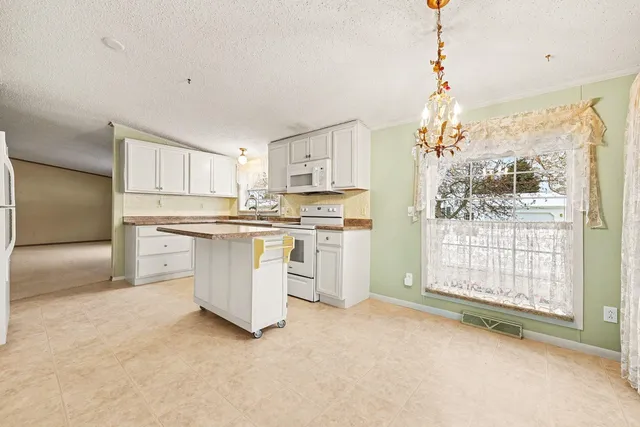 $210,000 | 1330 Windridge Lane, Fremont, MI 49412