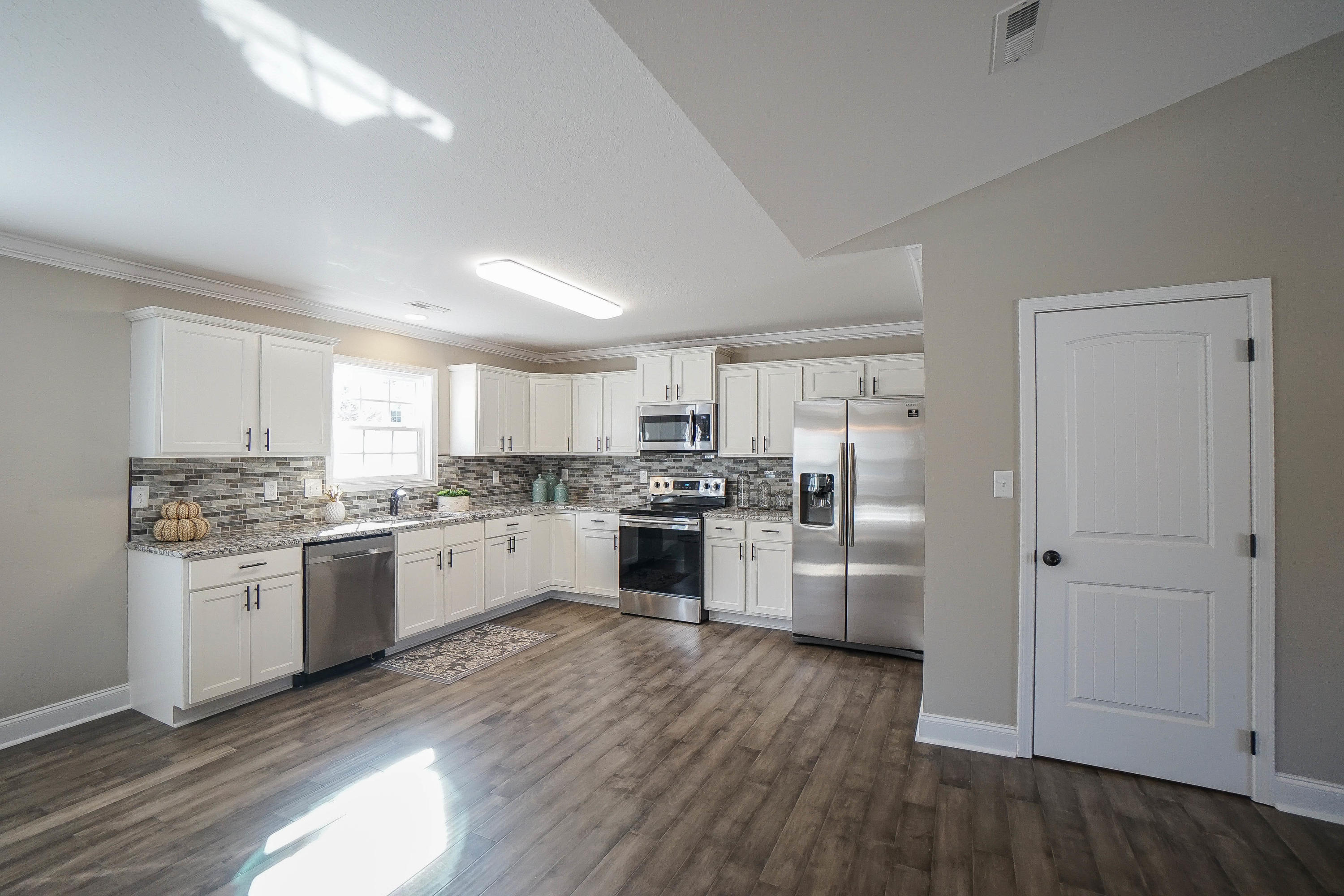 708 Hunter Crest Road Maryville, TN 37803 - Photo 9 of 32 Hunter Crest-9