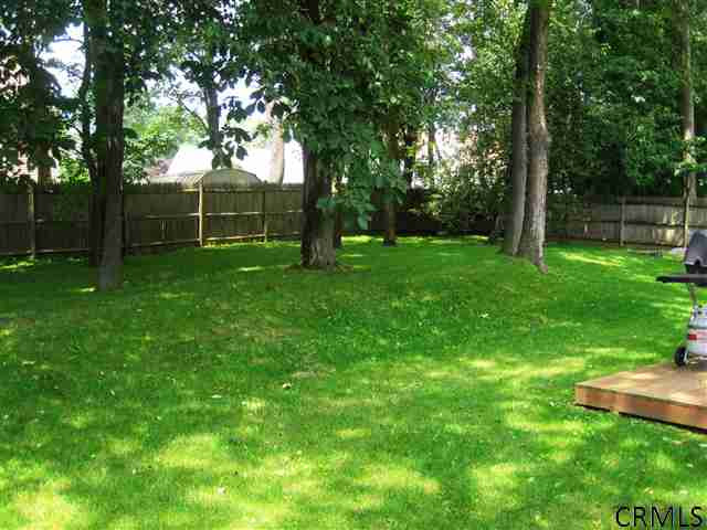 74 Algonquin Road Halfmoon, NY 12065 - Photo 14 of 15 Photo 14