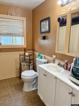 $235,000 | 1002 Sorensen Drive, Kemmerer, WY 83101