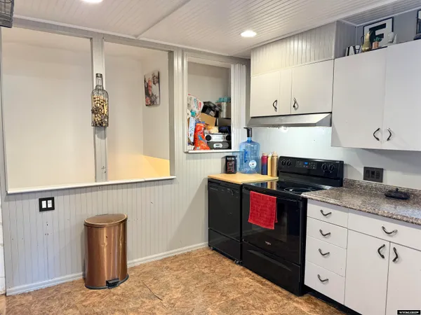 $235,000 | 1002 Sorensen Drive, Kemmerer, WY 83101