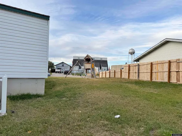 $235,000 | 1002 Sorensen Drive, Kemmerer, WY 83101