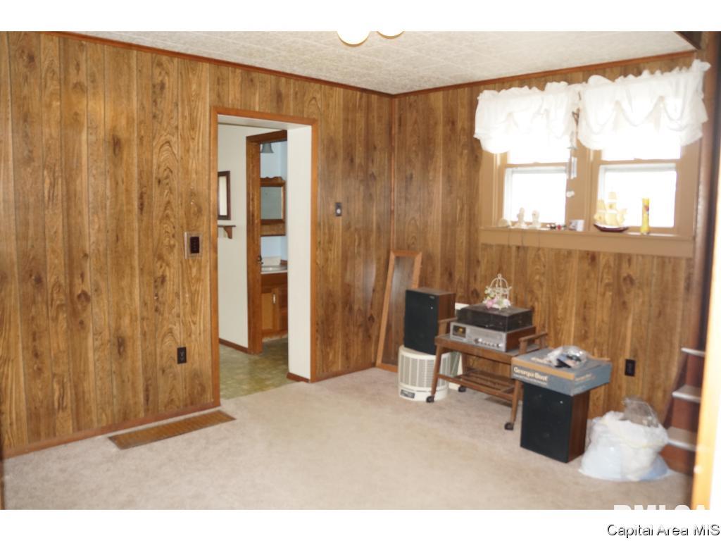 261 East Banister Road Springfield, IL 62707 - Photo 12 of 20 Gallery Image 12