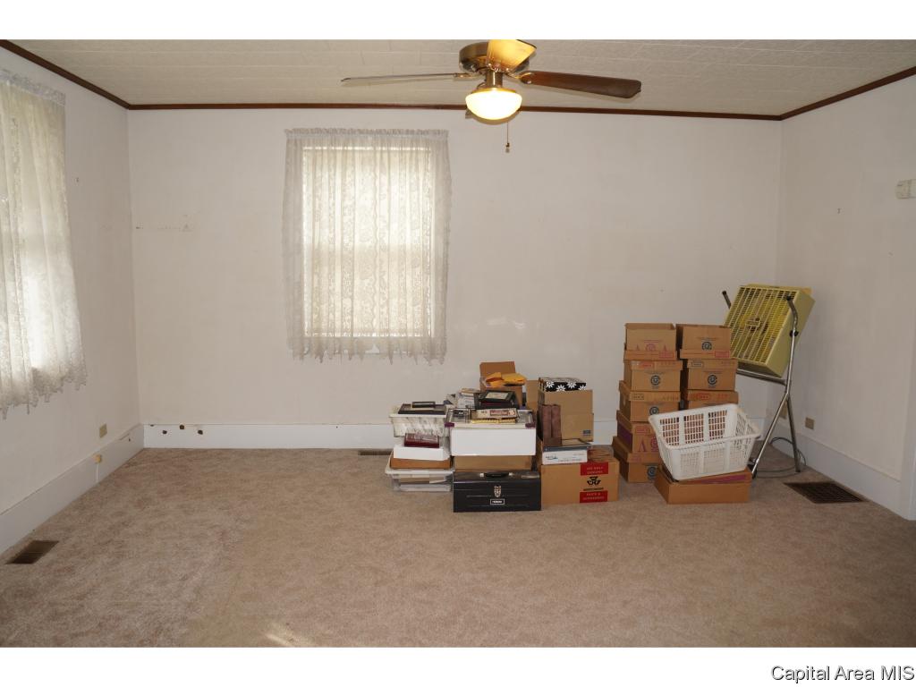 261 East Banister Road Springfield, IL 62707 - Photo 5 of 20 Gallery Image 5