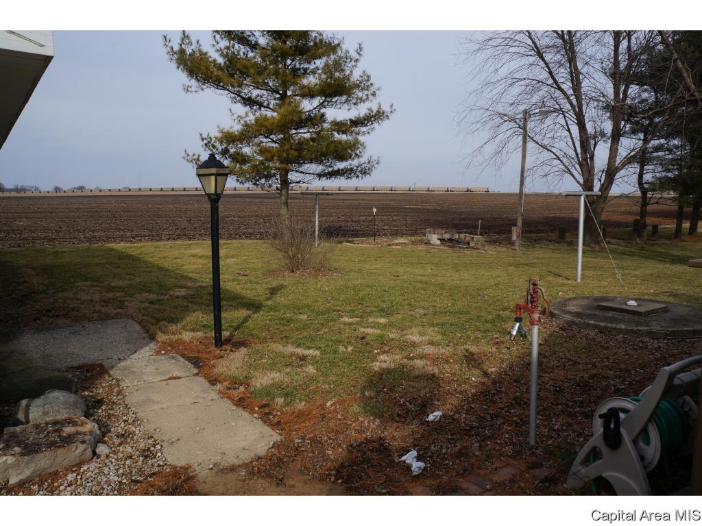 261 East Banister Road Springfield, IL 62707 - Photo 7 of 20 Gallery Image 7