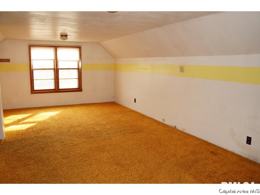 261 East Banister Road Springfield, IL 62707 - Photo 9 of 20 Gallery Image 9