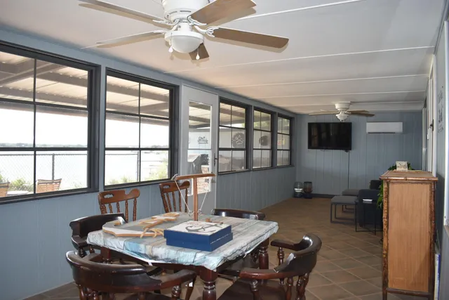 $375,000 | 364 Wharton Drive, Seymour, TX 76380