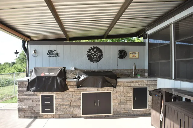 $375,000 | 364 Wharton Drive, Seymour, TX 76380